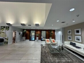 1861 NW S River Dr, Unit 1007 in Miami, FL - Building Photo - Building Photo