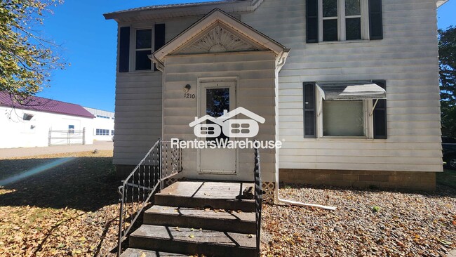 property at 1210 Davis St