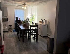 294 Grosvenor Ave, Unit 294 in East Providence, RI - Building Photo - Building Photo