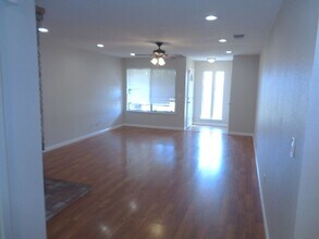 7465 Bellbrook Ct in Citrus Heights, CA - Building Photo - Building Photo