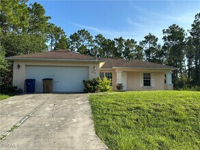 3312 42nd St W in Lehigh Acres, FL - Building Photo - Building Photo