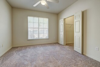 Audubon Lake Apartment Homes in Lafayette, LA - Foto de edificio - Building Photo