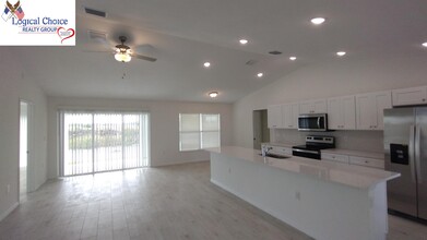 3006 NW 9th St in Cape Coral, FL - Building Photo - Building Photo