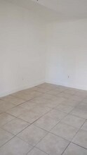 786 NW 75th St in Miami, FL - Building Photo - Building Photo