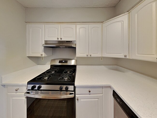 159 Timber Creek Ln SW in Marietta, GA - Building Photo - Building Photo