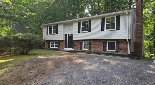 110 Carbe Ct in North Chesterfield, VA - Building Photo - Building Photo