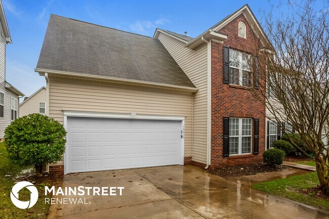 12013 Cheviott Hill Ln in Charlotte, NC - Foto de edificio - Building Photo