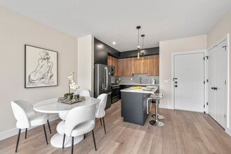 2021 Jones Rd in Fort Lee, NJ - Building Photo - Building Photo