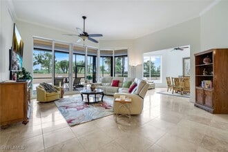 1050 Borghese Ln in Naples, FL - Building Photo - Building Photo