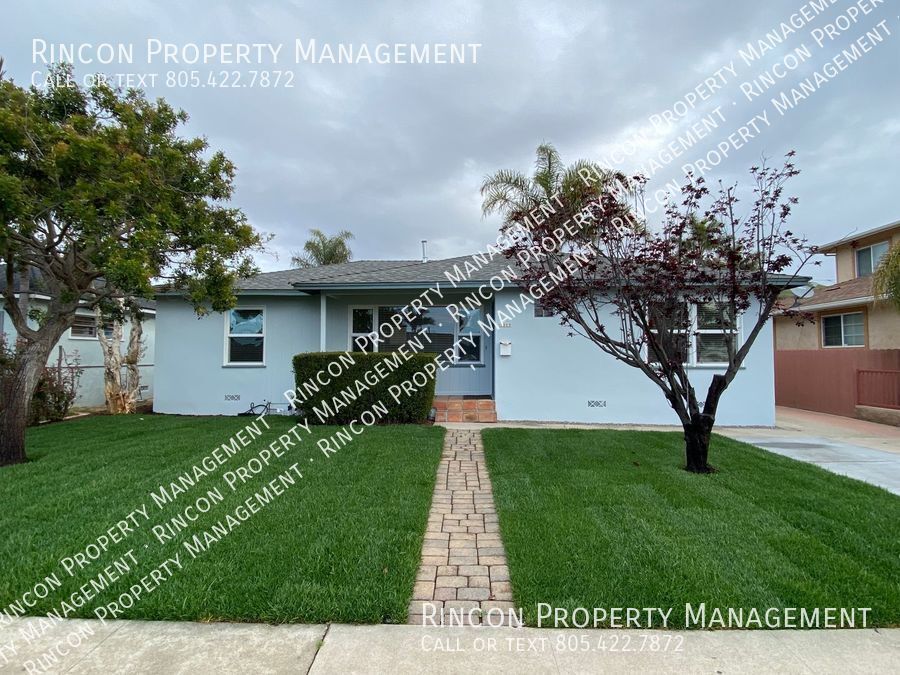 3013 Martha Dr in Ventura, CA - Building Photo