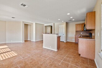 205 Lark St in Leander, TX - Building Photo - Building Photo