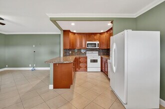 94 Valencia C in Delray Beach, FL - Building Photo - Building Photo
