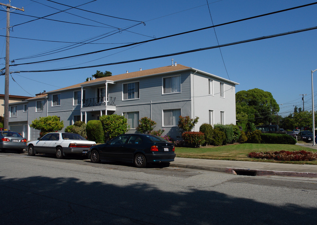 100 Twenty-Fourth in San Mateo, CA - Foto de edificio