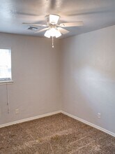 8 Red Rock Rd in Shawnee, OK - Building Photo - Building Photo
