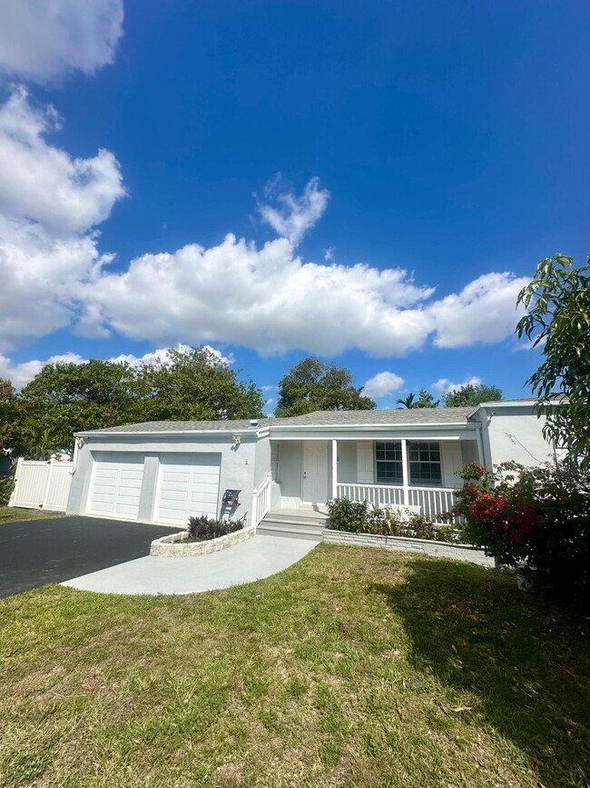property at 33 NW 118th St