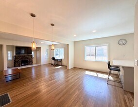 557 S University Blvd in Denver, CO - Building Photo - Building Photo