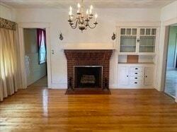 446 Chandler St, Unit 2 in Worcester, MA - Foto de edificio - Building Photo