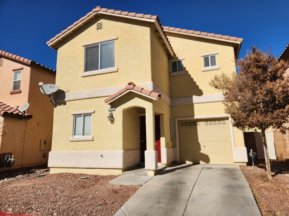 3352 Fico Ave in Las Vegas, NV - Building Photo