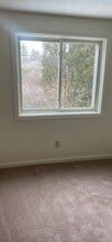 Dunns Bridge Apartments in Dover, NH - Foto de edificio - Interior Photo