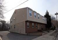 3022 Haddonfield Rd in Pennsauken, NJ - Foto de edificio - Building Photo