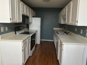 926 Mill Stone Dr in Marietta, GA - Building Photo - Building Photo