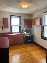 322 W Main St in Mascoutah, IL - Building Photo - Building Photo