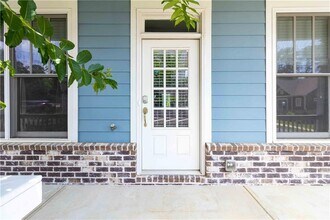 510 Suwanee Pass Ln in Suwanee, GA - Building Photo - Building Photo