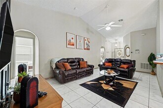 2651 Autumn Creek Cir in Kissimmee, FL - Building Photo - Building Photo