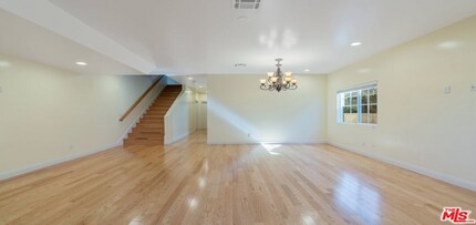 2020 Hillcrest Dr in Los Angeles, CA - Building Photo - Building Photo