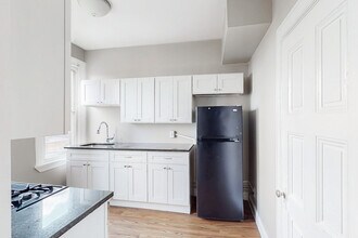 1041 St Paul St in Baltimore, MD - Building Photo - Building Photo