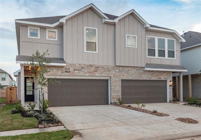 property at 4042 Champlain Wy