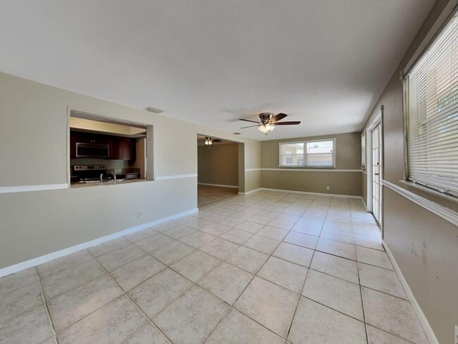 122 SE 29th Ave in Boynton Beach, FL - Building Photo - Building Photo
