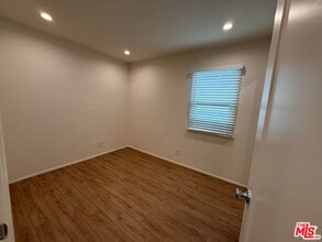 2320 Carnegie Ln in Redondo Beach, CA - Building Photo - Building Photo