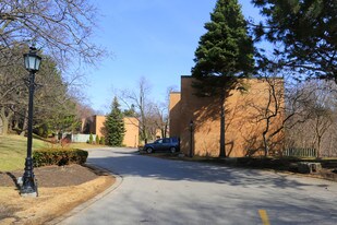 2-74 Paul Markway in Toronto, ON - Building Photo