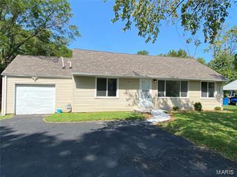 7101 Fordshire Ln in Hazelwood, MO - Building Photo