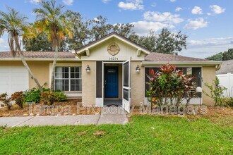 16214 Pebblebrook Dr in Tampa, FL - Building Photo - Building Photo