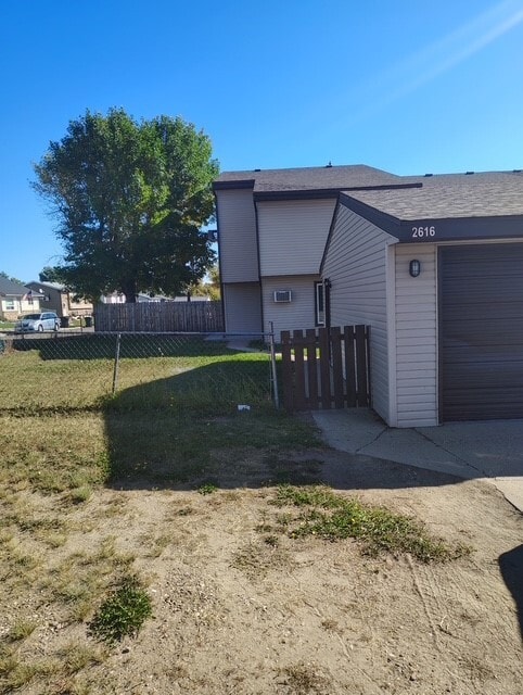2616 19th Ave W in Williston, ND - Building Photo - Building Photo