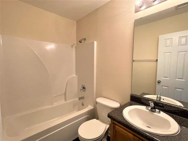 14 Miller Park Cir in Port Wentworth, GA - Building Photo - Building Photo