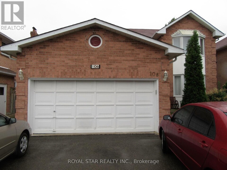 106 Sunforest Dr in Brampton, ON - Building Photo