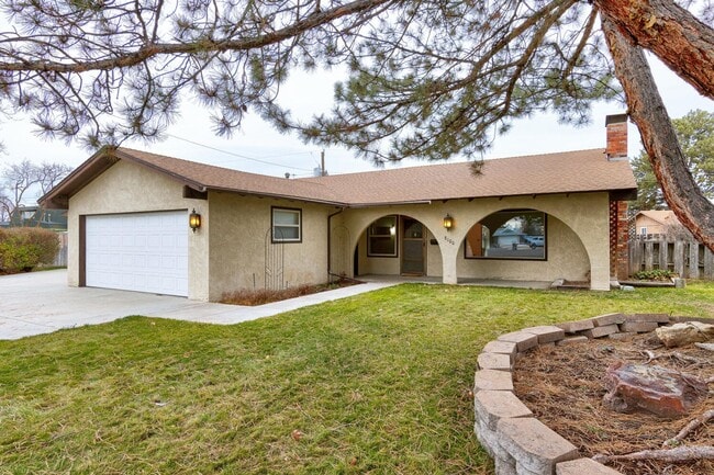 property at 8100 W McMullen St