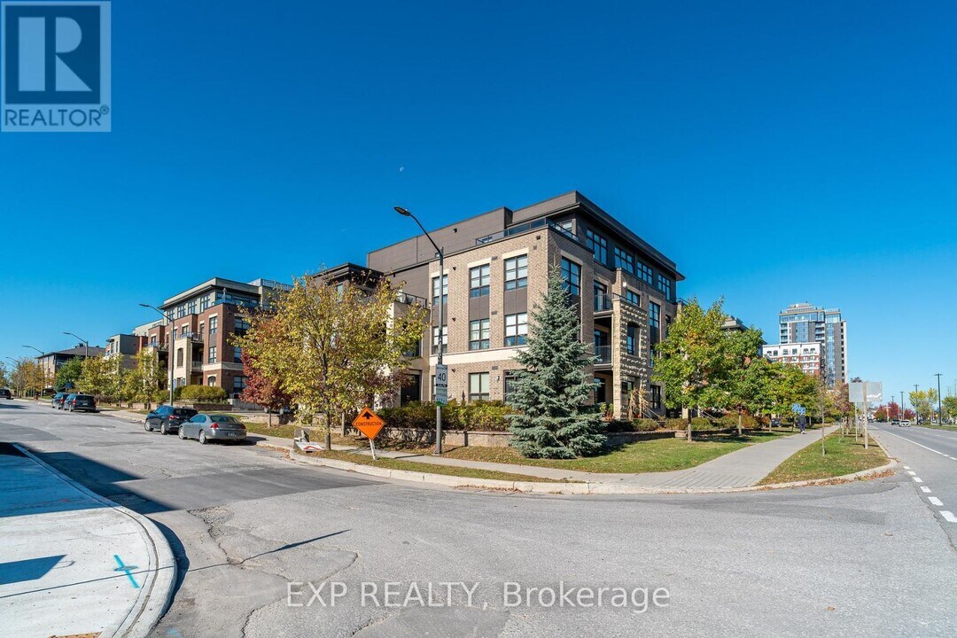 200 Glenroy Gilbert Dr in Ottawa, ON - Building Photo