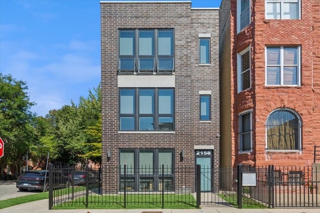 property at 2158 W Adams St