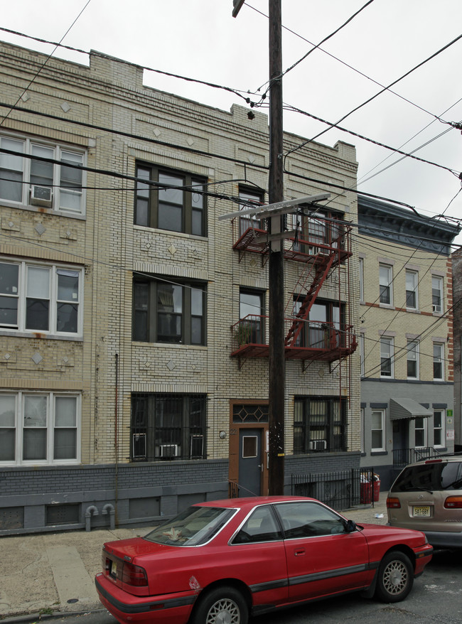 221 Van Horne St in Jersey City, NJ - Building Photo - Building Photo