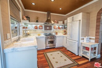 27887 Skycrest Cir Dr in Santa Clarita, CA - Building Photo - Building Photo