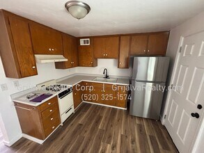 2536 N Columbus Blvd in Tucson, AZ - Building Photo - Building Photo