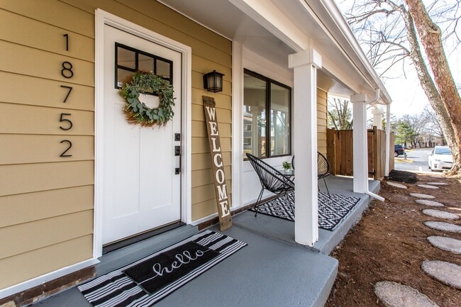 18752 Curry Powder Ln in Germantown, MD - Building Photo - Building Photo