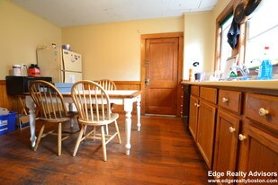 43 Hobart St, Unit 1