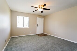 5218 6th St W in Lehigh Acres, FL - Building Photo - Building Photo