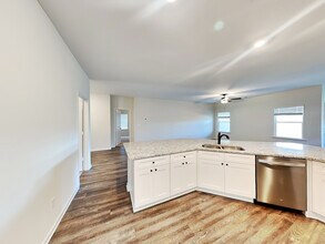 6144 Nathaniel Ln, Unit 15F in Fairburn, GA - Foto de edificio - Building Photo