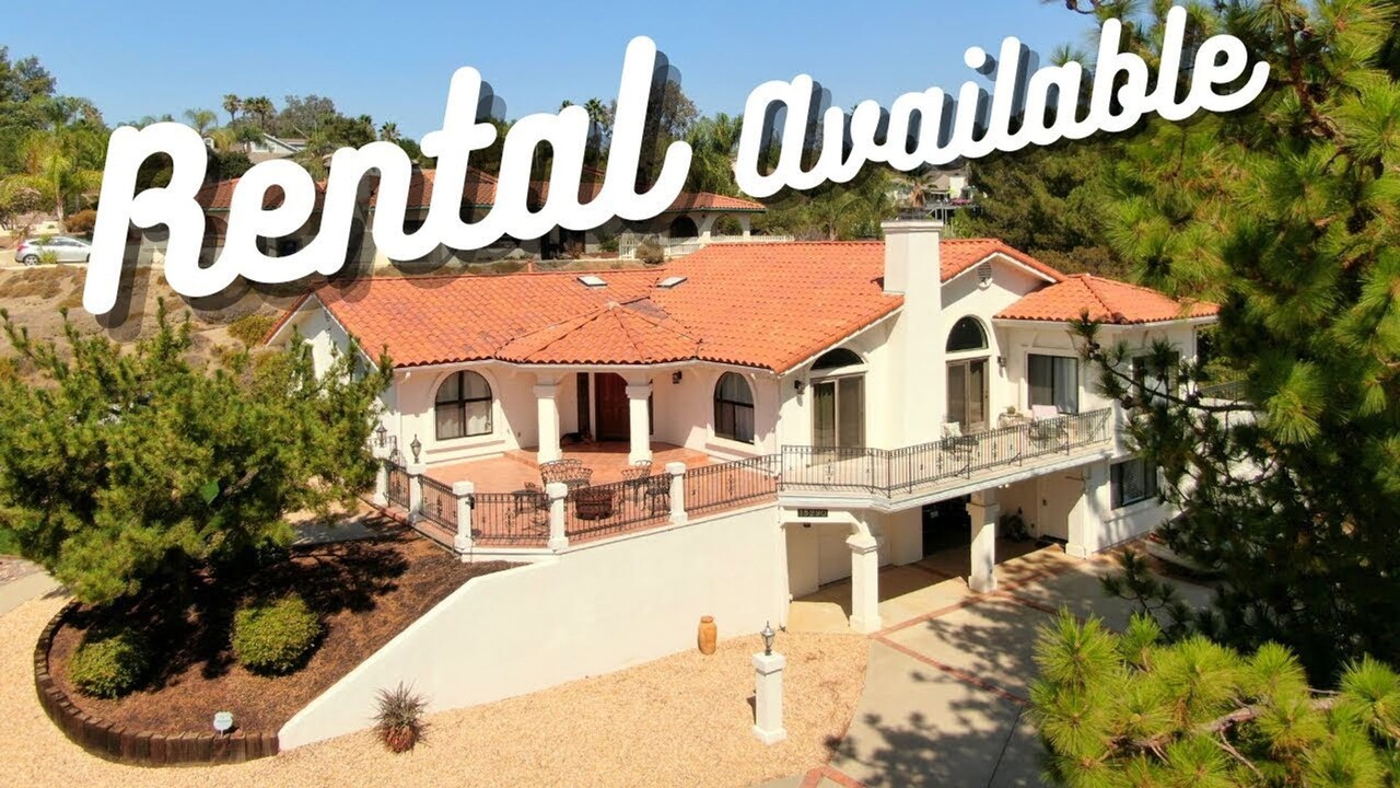 15290 Moonglow Dr in Ramona, CA - Building Photo